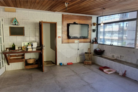 Casa de Vila à venda com 3 quartos, sendo 2 suítes,  em Tijuca, Rio de Janeiro, RJ