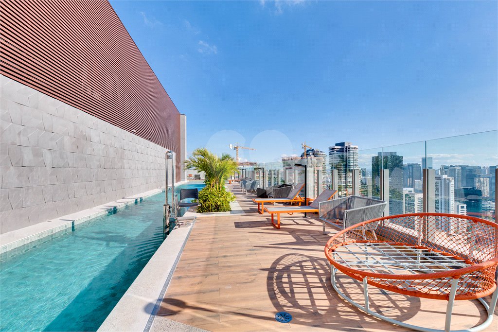 Apartamento à venda com 4 quartos, sendo 3 suítes,  em Brooklin, São Paulo, SP