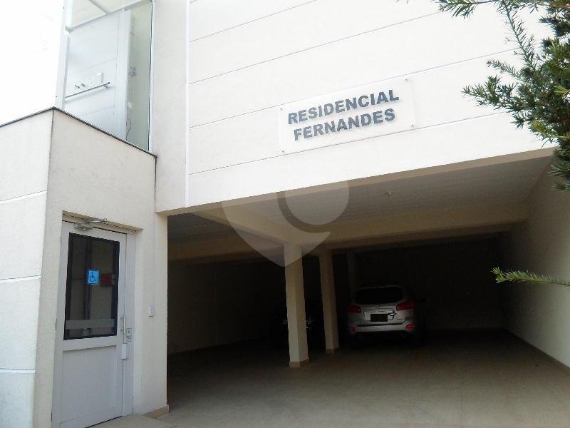 Casa à venda com 3 quartos, sendo 1 suíte,  no condomínio Fernandes, São Paulo - SP