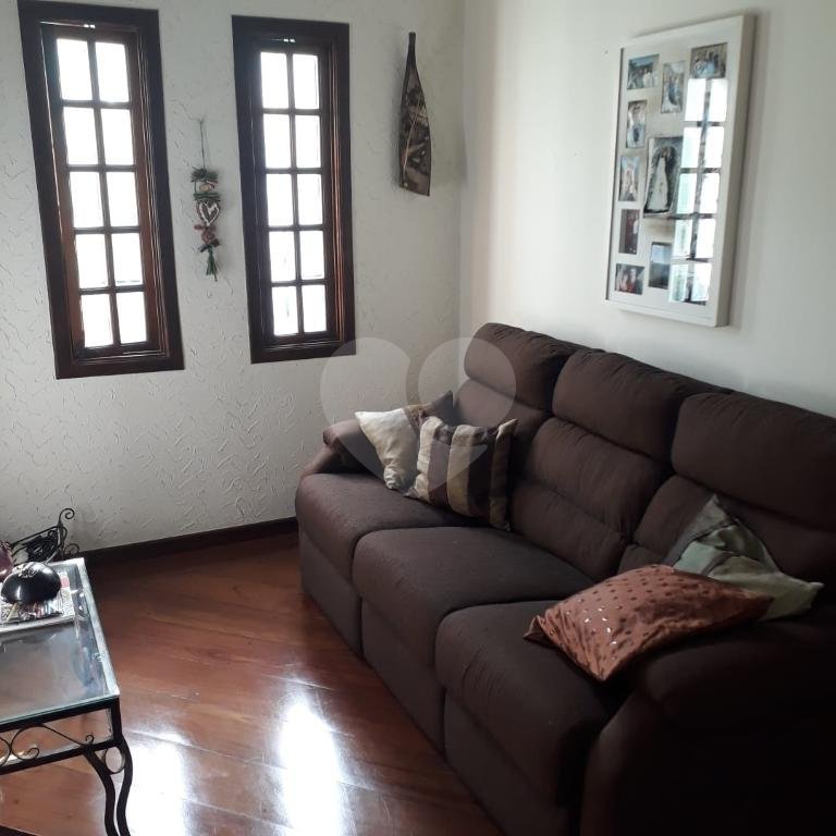Sobrado à venda com 3 suítes em Santa Teresinha, São Paulo, SP