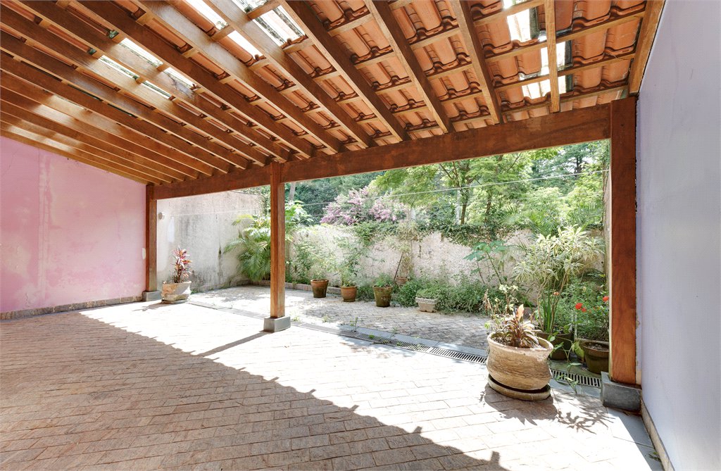 Casa à venda ou para alugar com 3 quartos, sendo 1 suíte, em Chácara Monte Alegre, São Paulo, SP