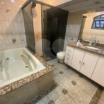Casa à venda com 3 quartos, sendo 1 suíte, em Vila Mazzei, São Paulo, SP