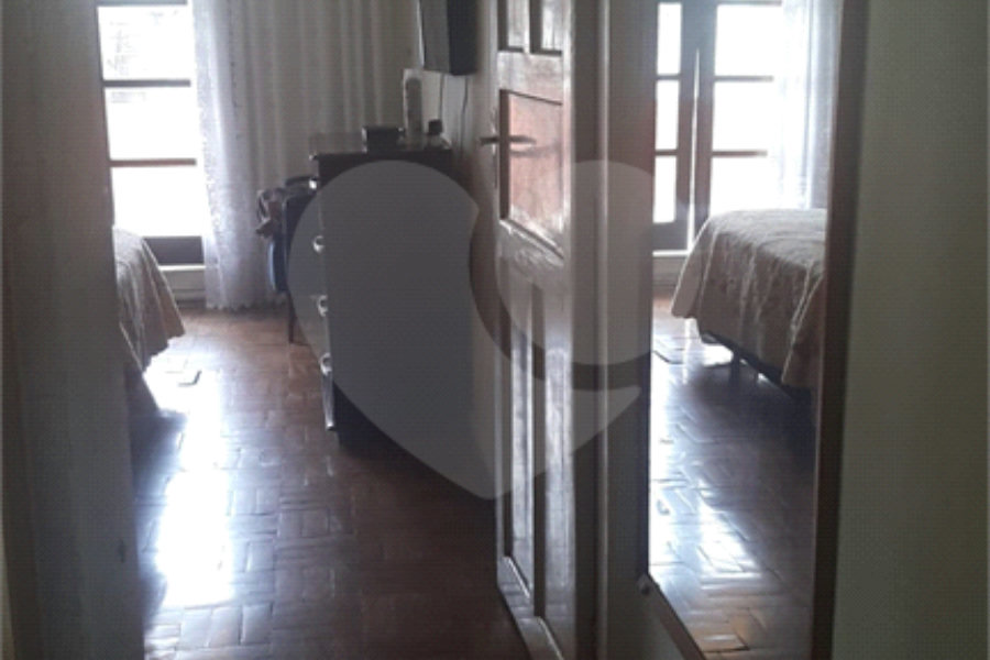 Casa à venda com 3 quartos, sendo 1 suíte, em Vila Medeiros, São Paulo, SP