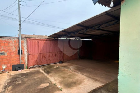 Casa à venda com 2 quartos em Residencial Kamel Saad, Ponta Porã, MS