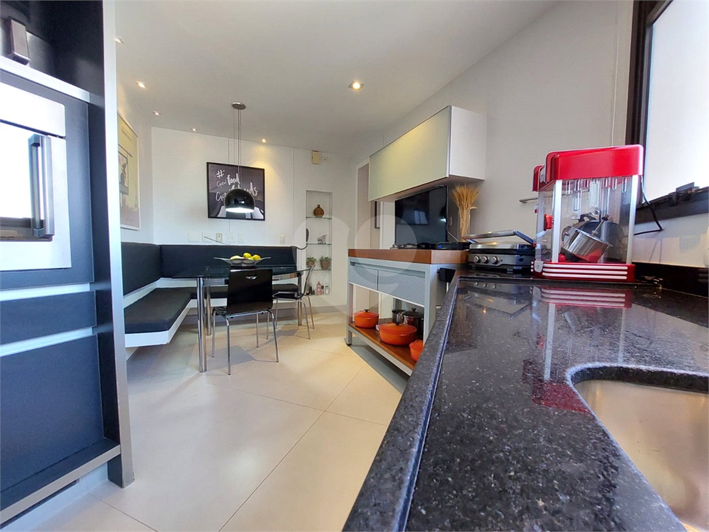 Apartamento à venda ou para alugar com 3 suítes em Perdizes, São Paulo, SP