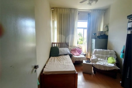 Apartamento à venda com 3 quartos, sendo 1 suíte,  em Tijuca, Rio de Janeiro, RJ