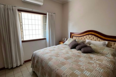 Casa à venda com 3 quartos, sendo 1 suíte,  em Santos Dumont, Três Lagoas, MS