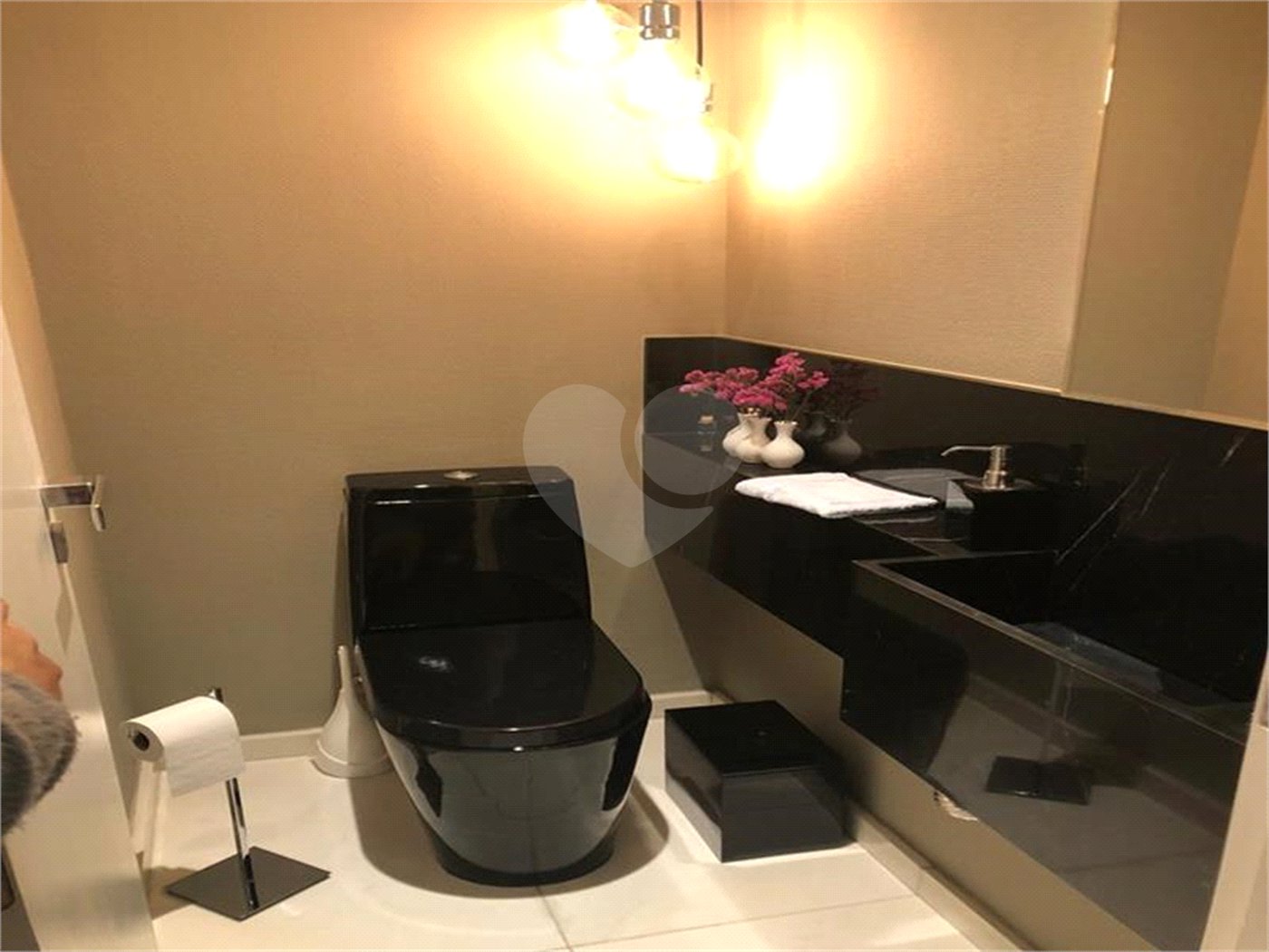 Apartamento à venda com 3 quartos, sendo 1 suíte,  em Jardim Ampliação, São Paulo, SP