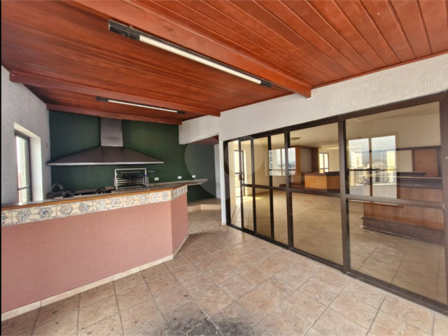 Cobertura à venda com 4 quartos, sendo 2 suítes,  em Santana, São Paulo, SP