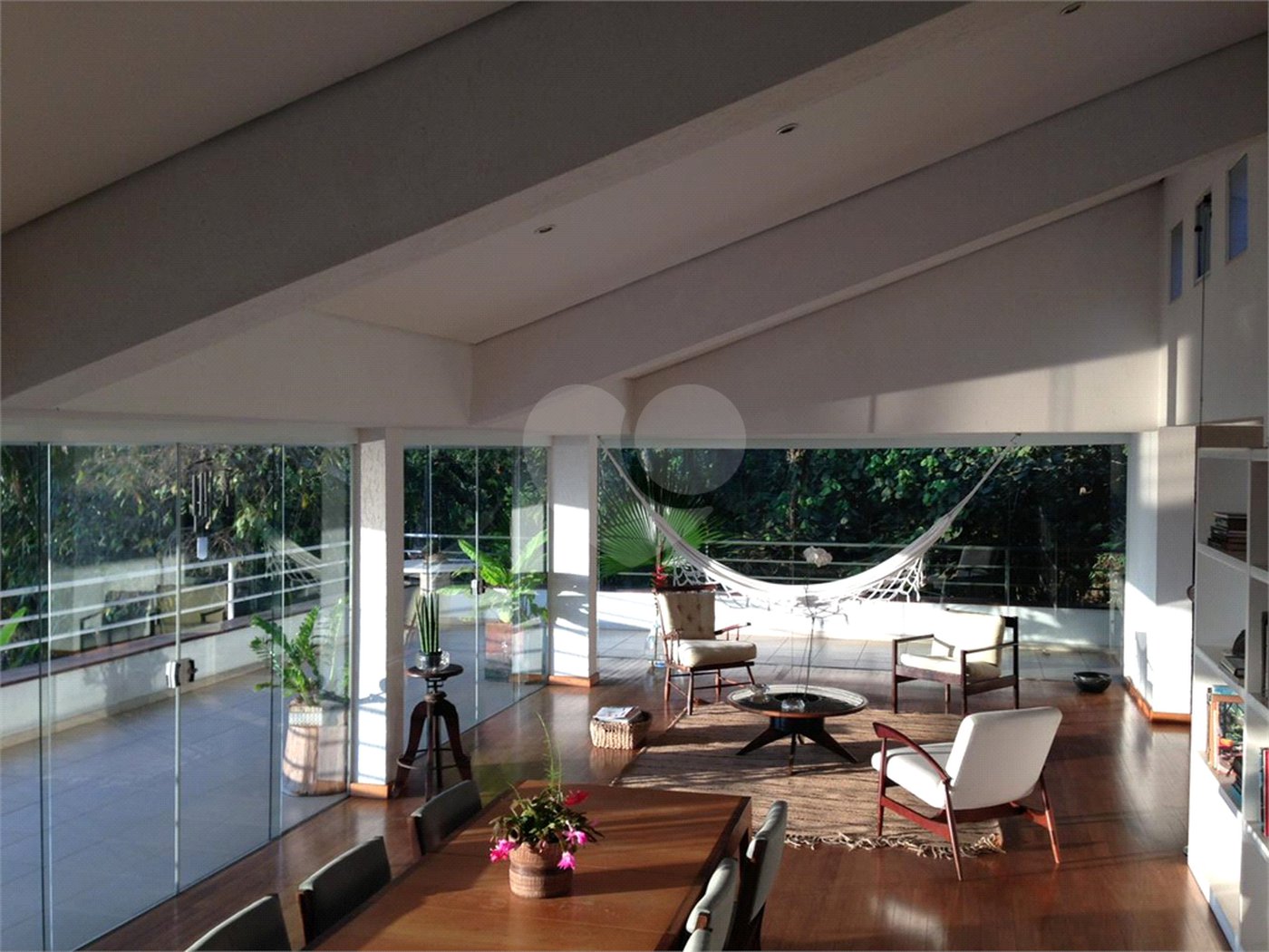 Casa à venda com 3 quartos, sendo 1 suíte, em Guarapiranga, São Paulo, SP