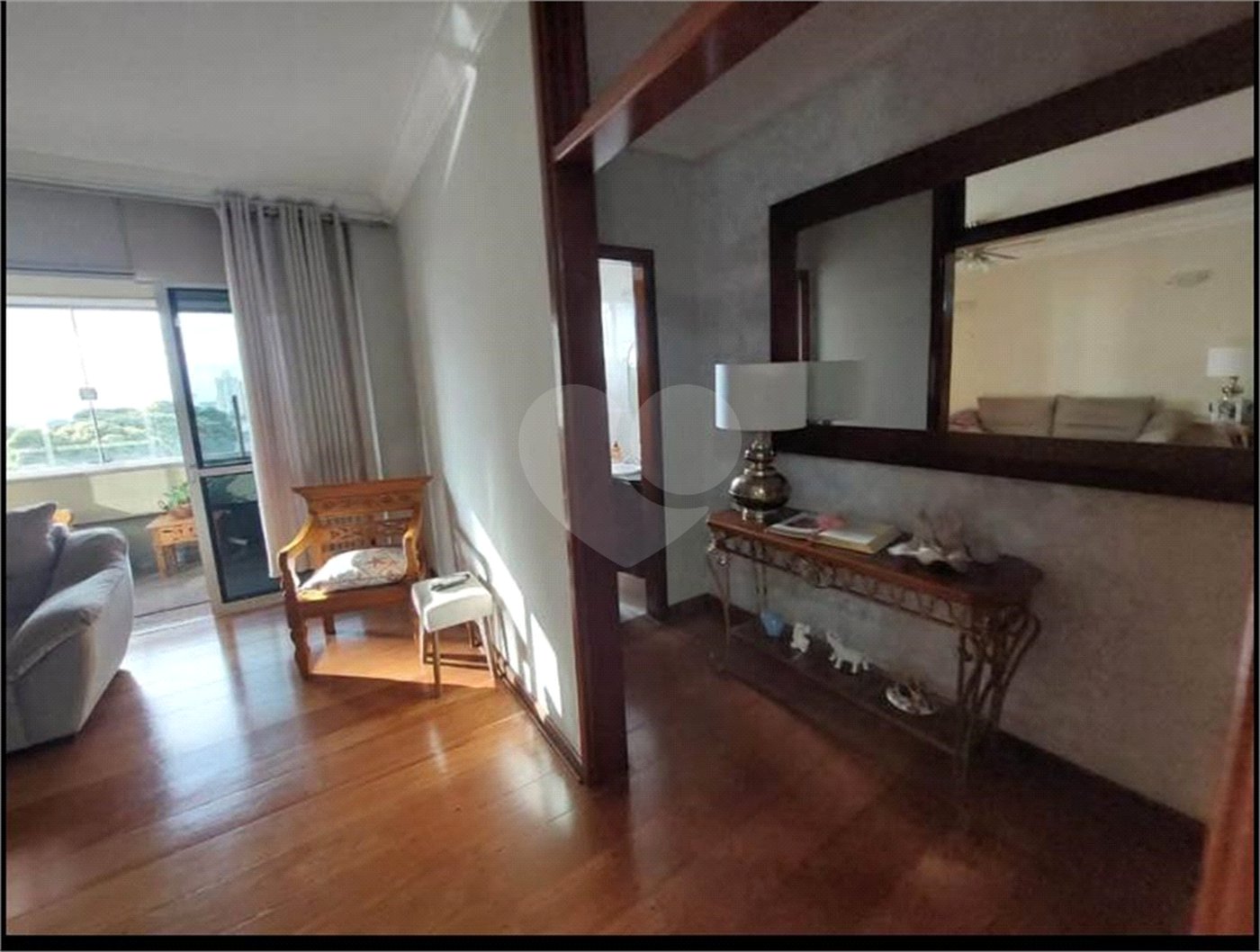 Apartamento à venda com 3 quartos, sendo 1 suíte, no Centro, Araraquara, SP