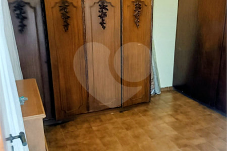 Casa à venda com 5 quartos, sendo 4 suítes, em Jardim Armênia, Mogi das Cruzes, SP