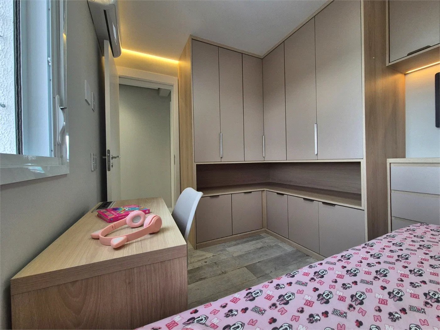 Apartamento à venda com 3 quartos, sendo 2 suítes,  em Jardim Caboré, São Paulo, SP