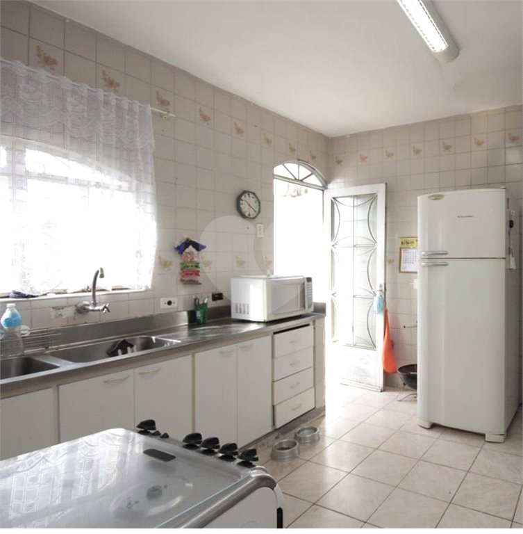 Sobrado à venda com 3 quartos em Vila Dom Pedro I, São Paulo, SP