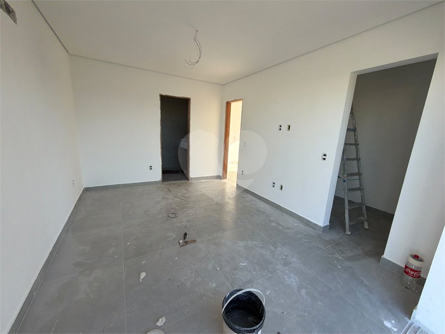Casa em condomínio à venda com 4 quartos, sendo 3 suítes, em Ogiva, Cabo Frio, RJ