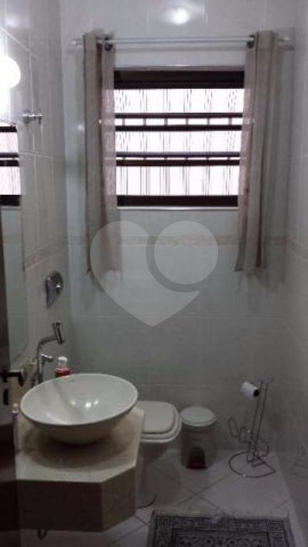 Sobrado à venda com 4 quartos, sendo 1 suíte,  em Horto, São Paulo, SP