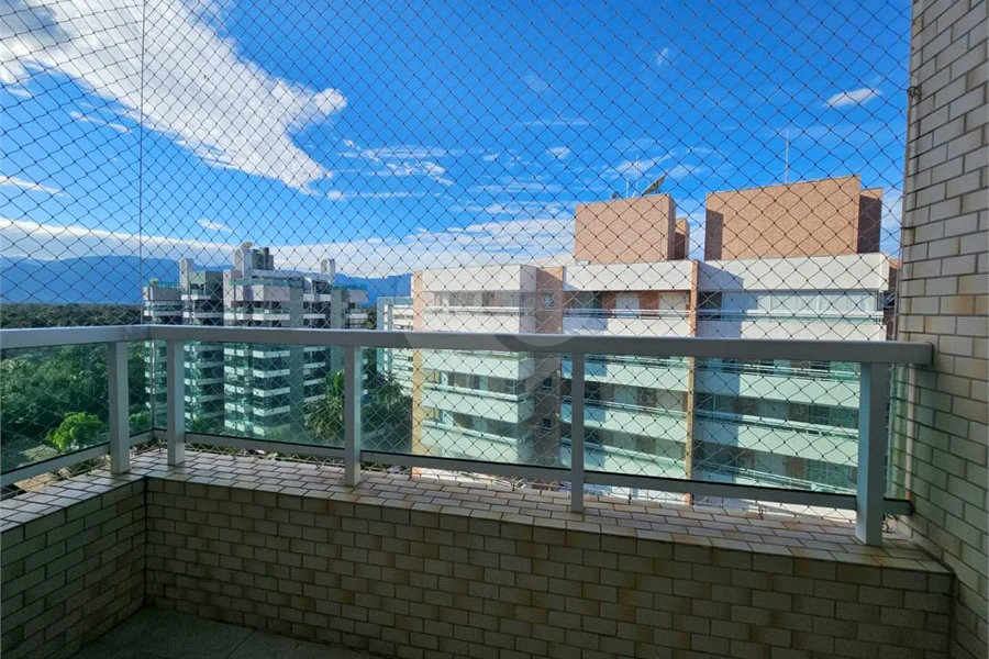Apartamento à venda com 1 suíte em Riviera de São Lourenço, Bertioga, SP