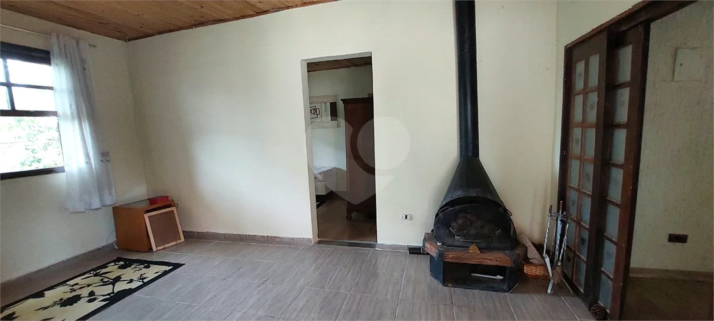 LINDA CHÁCARA A VENDA - CONDOMINIO ALPES D'OURO - BOM JESUS DOS PERDÕES