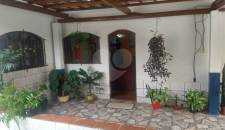 Casa Térrea à venda com 4 quartos em Jundiapeba, Mogi das Cruzes, SP