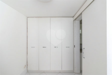 Sobrado à venda com 6 quartos, sendo 4 suítes,  em Alto da Lapa, São Paulo, SP