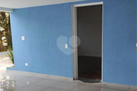 Sobrado à venda ou para alugar com 7 quartos, sendo 3 suítes, em Vila Mariana, São Paulo, SP