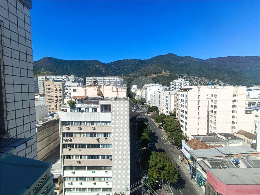 Cobertura à venda com 3 quartos, sendo 2 suítes, em Tijuca, Rio de Janeiro, RJ