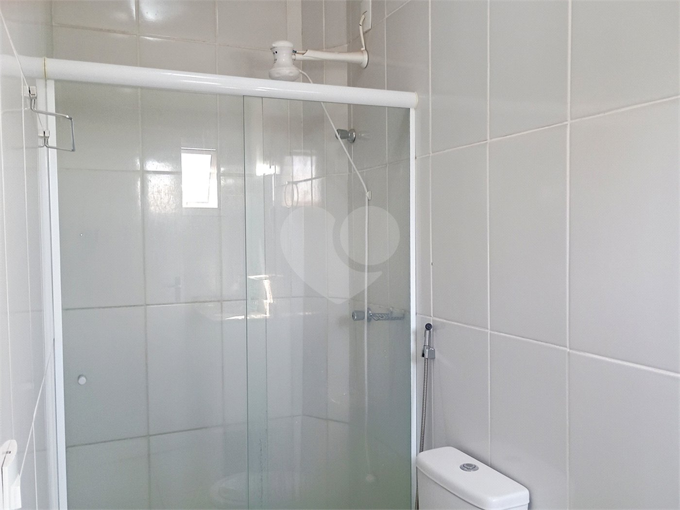 Apartamento à venda com 2 quartos, sendo 1 suíte, em Residencial Flórida, Ribeirão Preto, SP