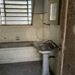 Casa à venda com 3 quartos, sendo 1 suíte, em Indianópolis, São Paulo, SP