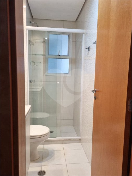 Apartamento à venda com 2 quartos, sendo 1 suíte,  em Vila Mogilar, Mogi das Cruzes, SP