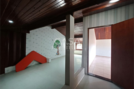 Casa à venda com 4 quartos, sendo 2 suítes, em Jardim Residencial Deolinda Guerra, Sorocaba, SP