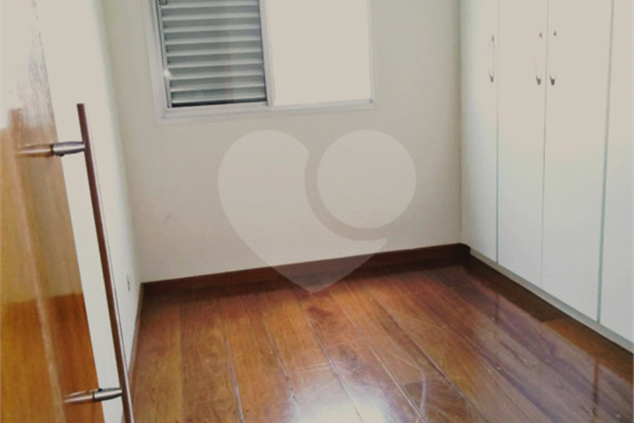 Apartamento à venda com 2 quartos em Parque Vitória, São Paulo, SP