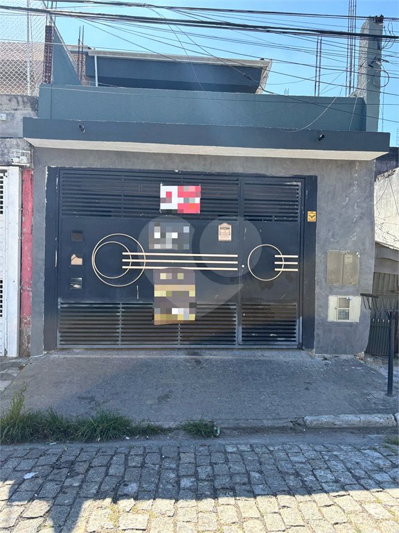 Sobrado à venda com 2 quartos em Jardim Monte Cristo, Suzano, SP