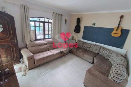 Casa à venda com 3 quartos, sendo 1 suíte, em Jardim Santa Inês Ii, São José dos Campos, SP