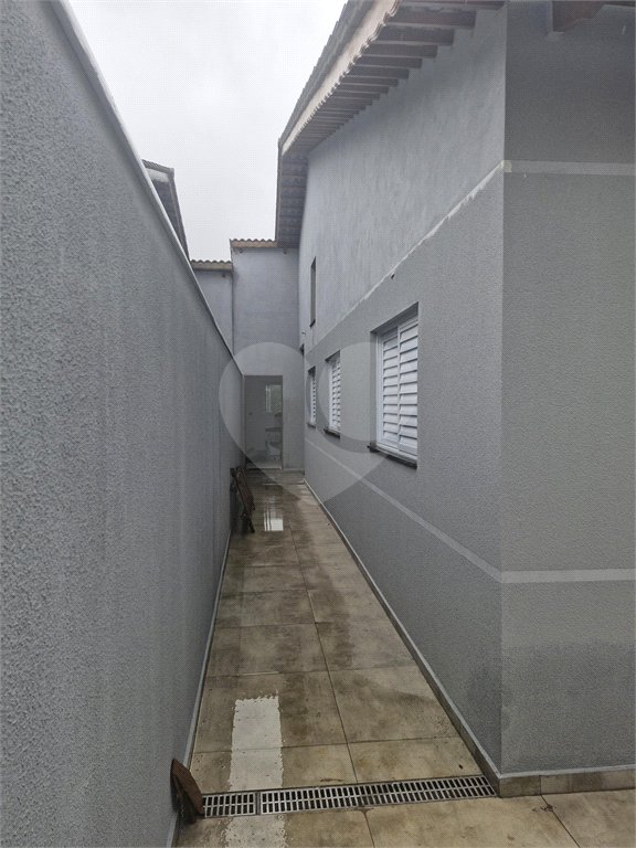 Casa à venda com 3 quartos, sendo 1 suíte,  em Jardim das Flores, Suzano, SP