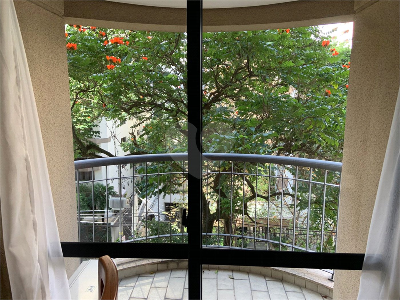 Flat à venda com 2 suítes em Jardim Europa, São Paulo, SP