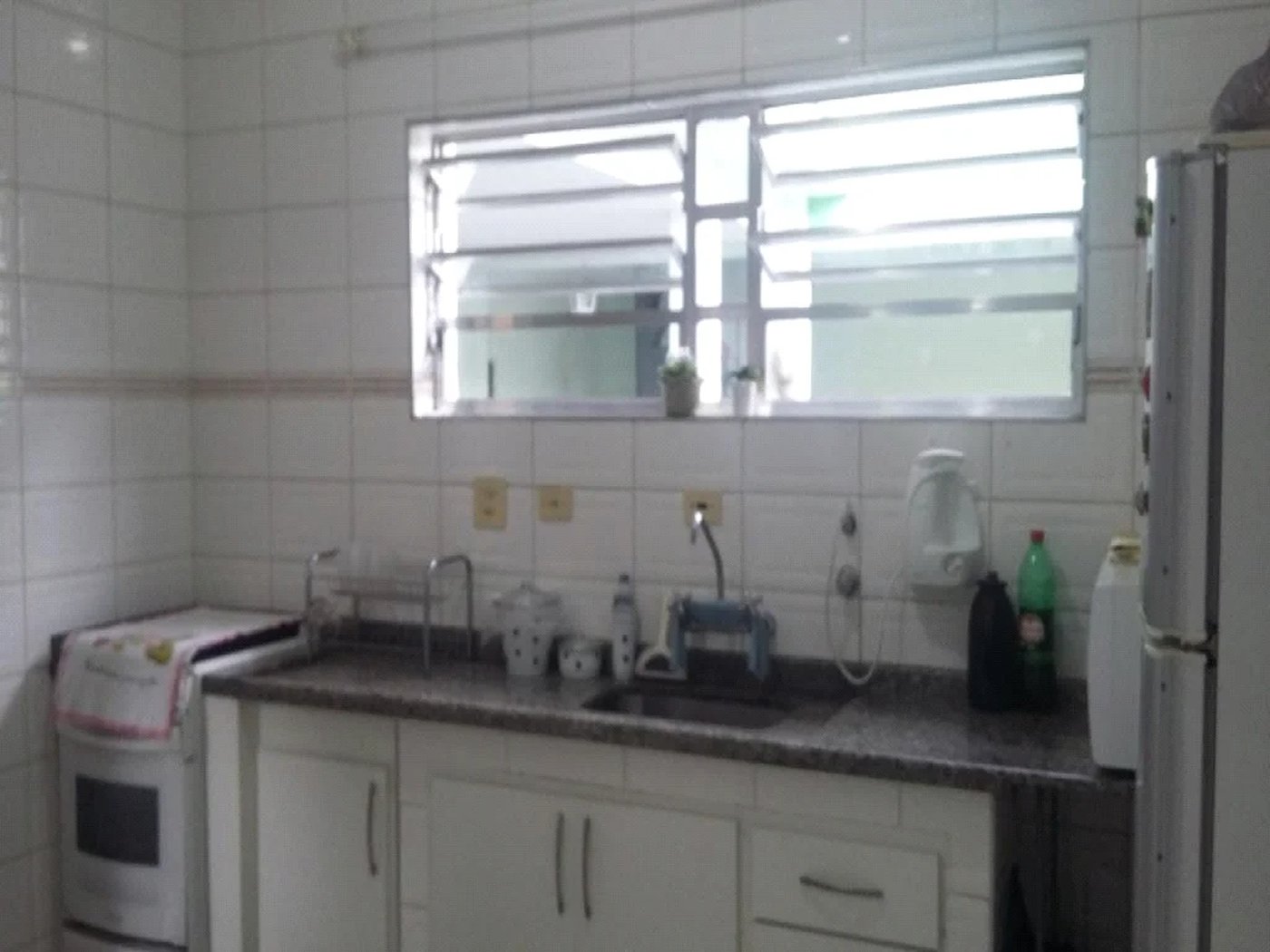 Casa à venda com 3 quartos, sendo 1 suíte, em Jardim Pinheiros, São Paulo, SP