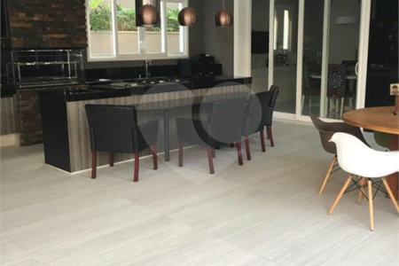 Casa à venda com 5 suítes no condomínio Residencial Tamboré 2, Santana de Parnaíba - SP