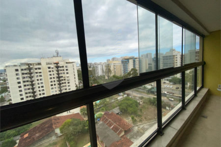 Apartamento à venda com 2 quartos, sendo 1 suíte, em Recreio dos Bandeirantes, Rio de Janeiro, RJ