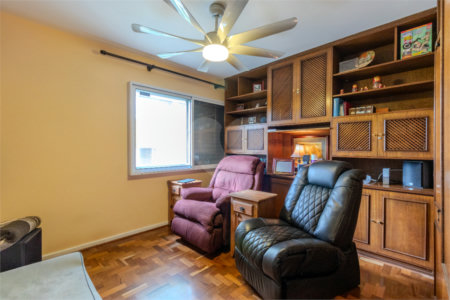 Apartamento à venda com 4 quartos, sendo 1 suíte, em Chácara Santo Antônio, São Paulo, SP