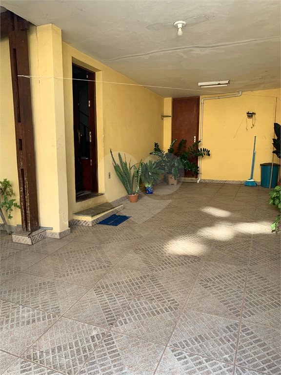 Sobrado à venda com 2 quartos em Santana, São Paulo, SP