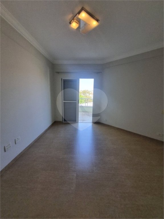 Casa à venda com 3 suítes no condomínio Residencial Terras de Vinhedo, Vinhedo - SP