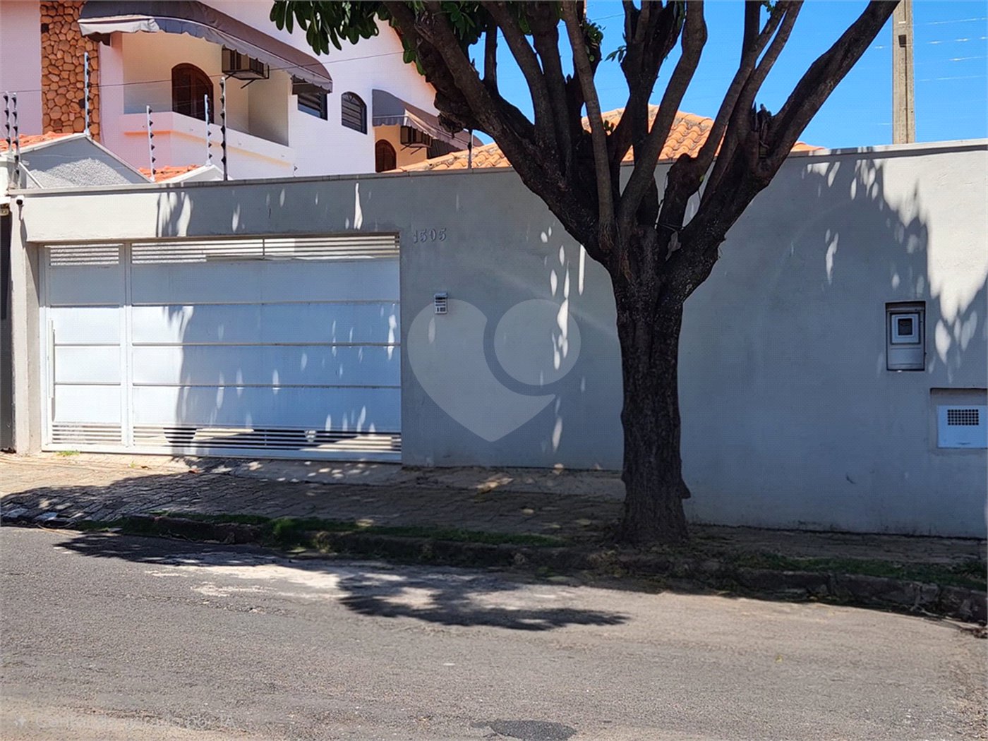Casa à venda com 3 quartos, sendo 1 suíte, no Centro, Araraquara, SP