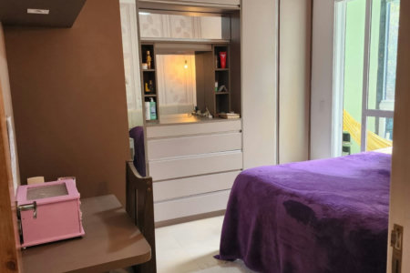 Casa à venda com 3 quartos, sendo 1 suíte, em Canto do Forte, Praia Grande - SP