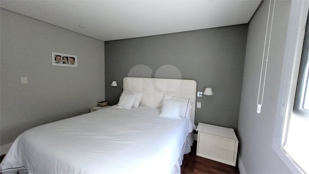 Apartamento à venda com 3 quartos, sendo 1 suíte, em Alto da Boa Vista, São Paulo, SP