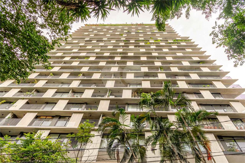 Apartamento à venda ou para alugar com 1 suíte em Jardim das Bandeiras, São Paulo, SP