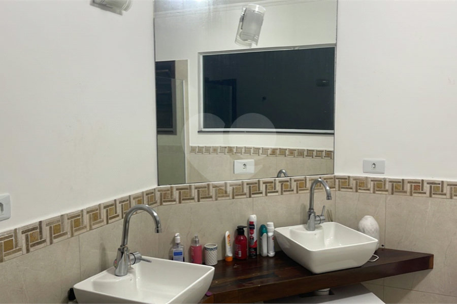 Casa à venda com 3 quartos, sendo 2 suítes, em Horto, São Paulo, SP