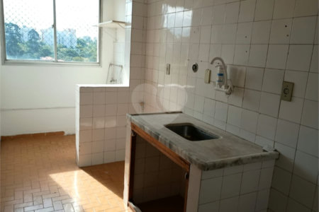 Apartamento à venda com 2 quartos em Jardim Ivana, São Paulo, SP