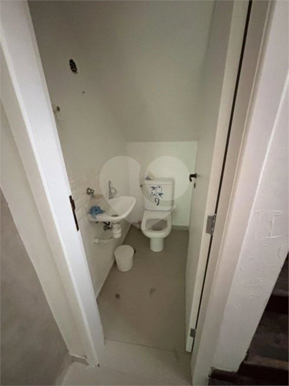 Sobrado à venda com 3 quartos, sendo 1 suíte, em Horto, São Paulo, SP