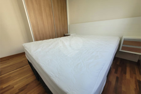 Apartamento para alugar com 2 quartos, sendo 1 suíte, em Vila Anastácio, São Paulo, SP