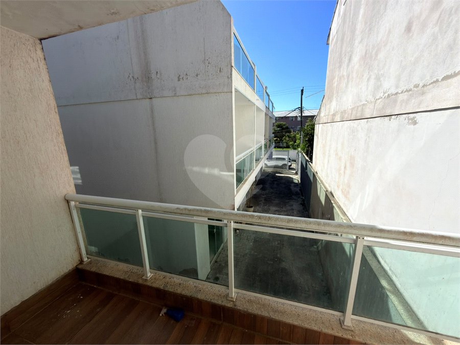 Casa à venda com 3 quartos, sendo 2 suítes, em Peró, Cabo Frio, RJ